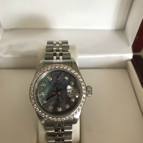 Rolex Ladies Datejust Stainless Steel Diamond Bezel with Mother of Pearl Watch - Picture 5 of 6